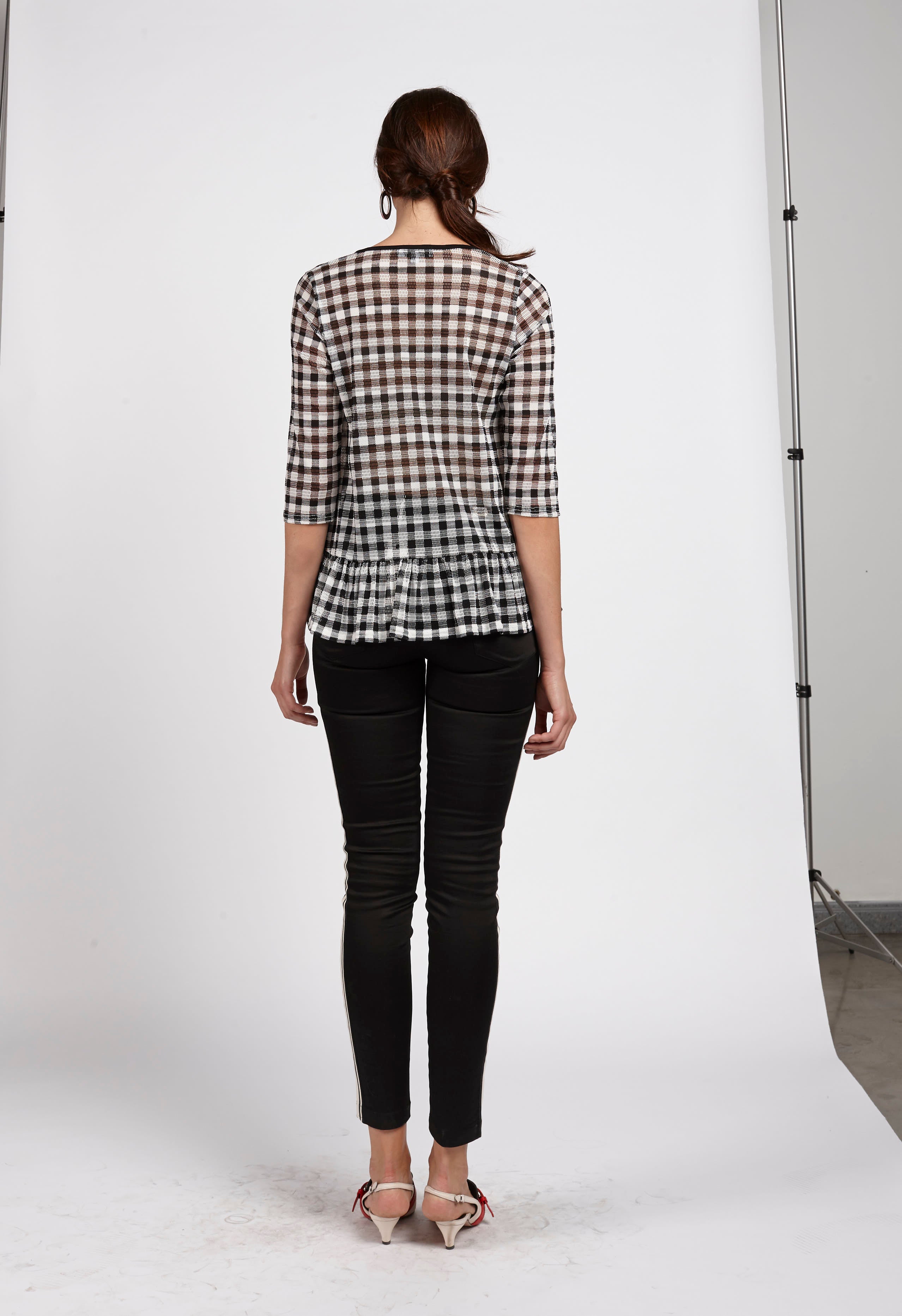 PANTALON LETRAS Negro