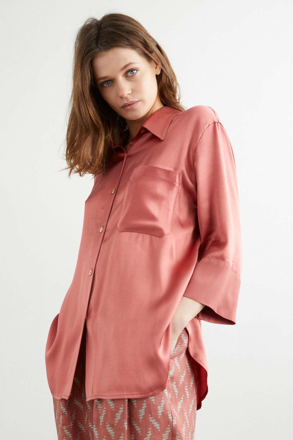 SOBRECAMISA BAKIO SATIN Teja