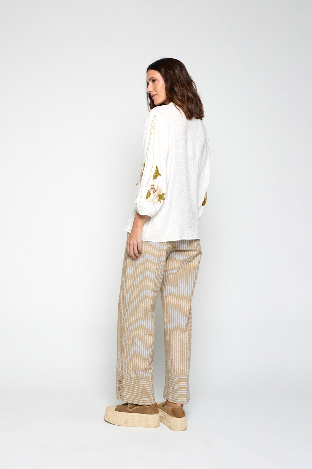 Blusón Lua Bordado Crudo