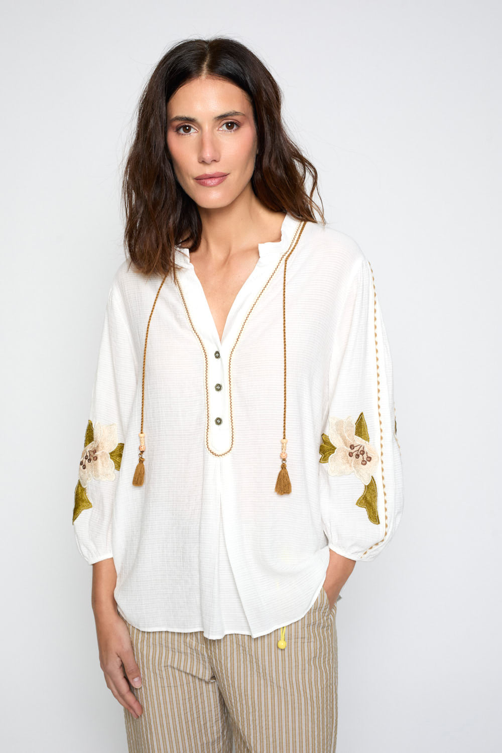 Blusón Lua Bordado Crudo