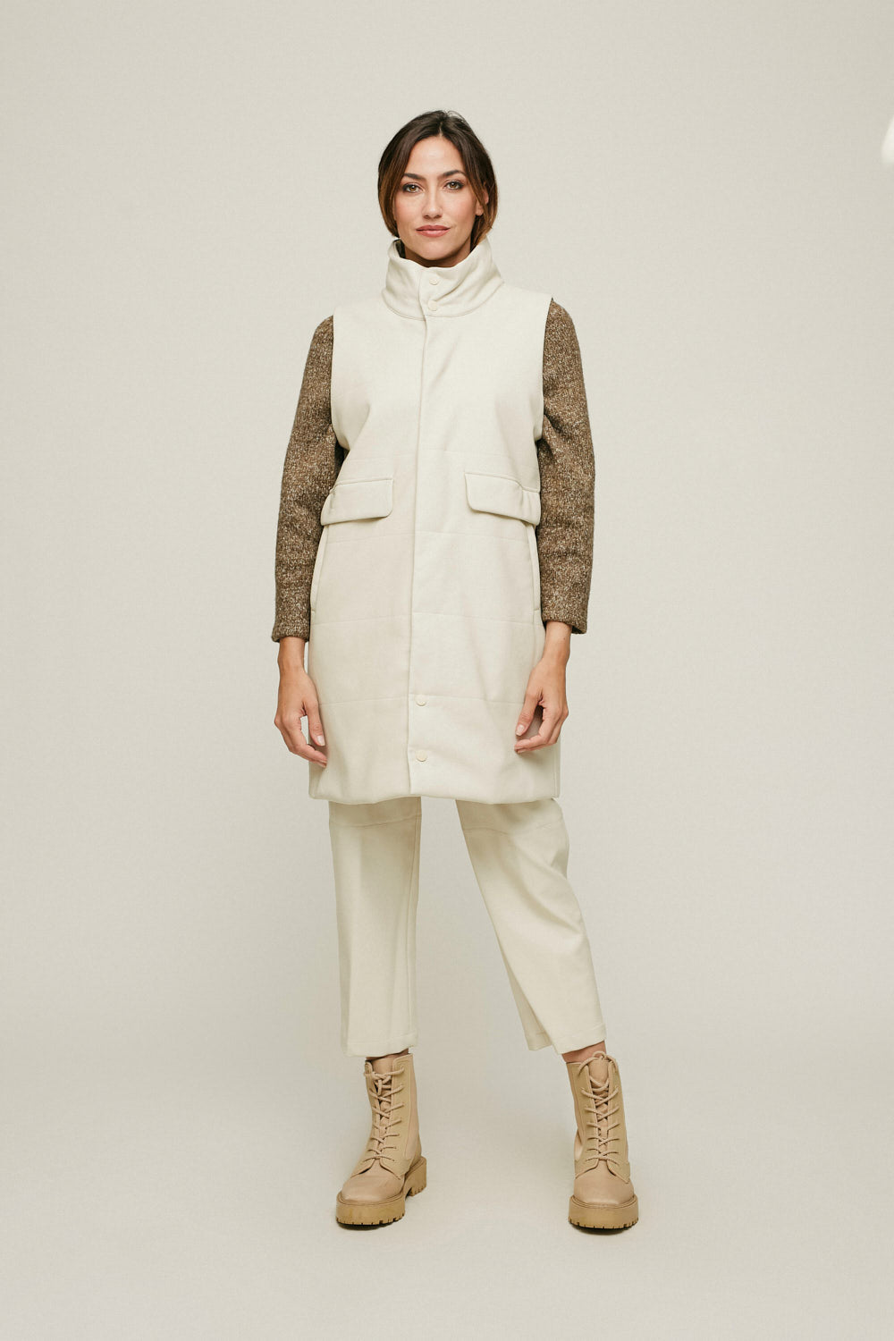 CHALECO CUERO OPALO Beige