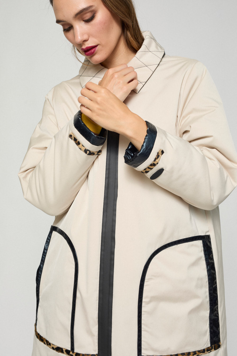 Gabardina Bicolor Nora Beige