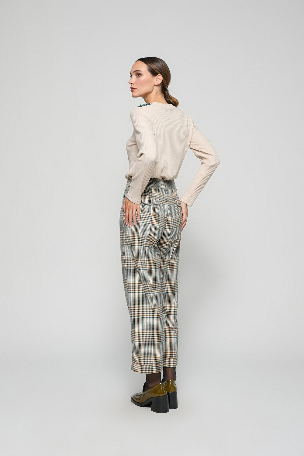 Pantalon Cuadros Adela Camel