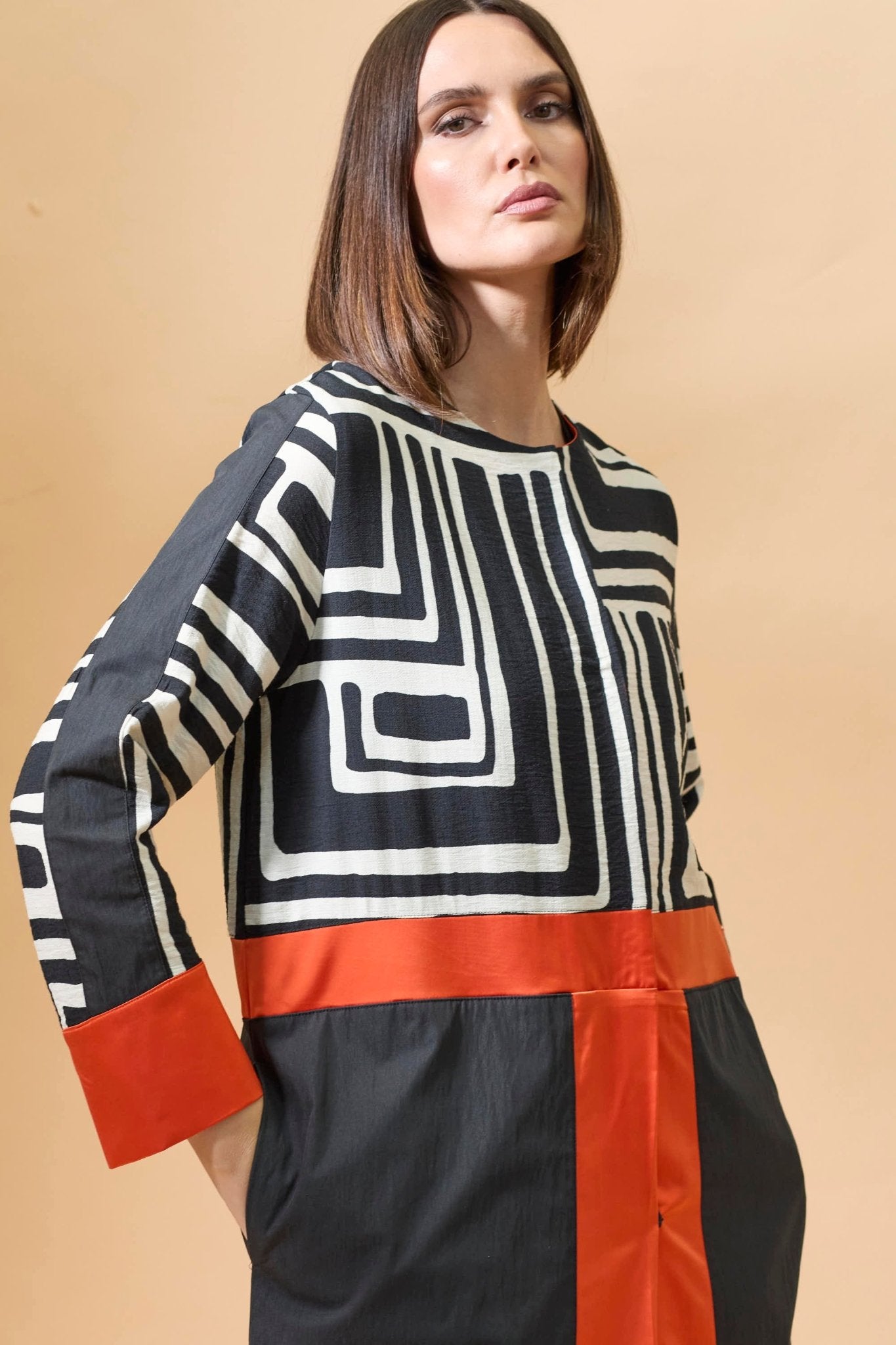 ABRIGO - Mercedes de Miguel