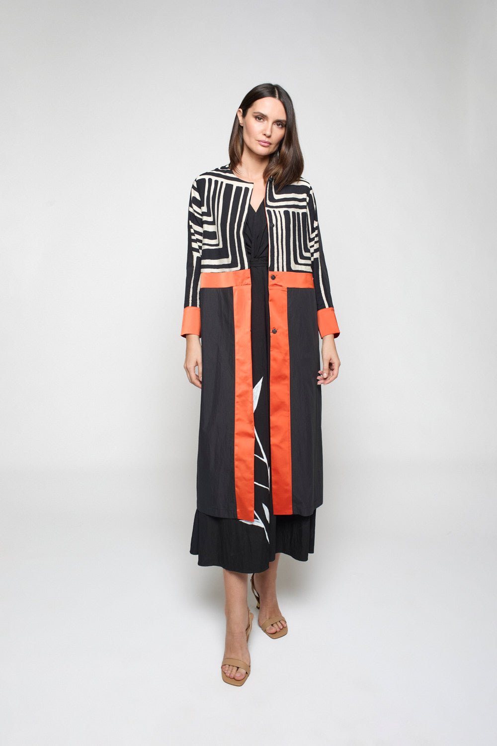 ABRIGO - Mercedes de Miguel