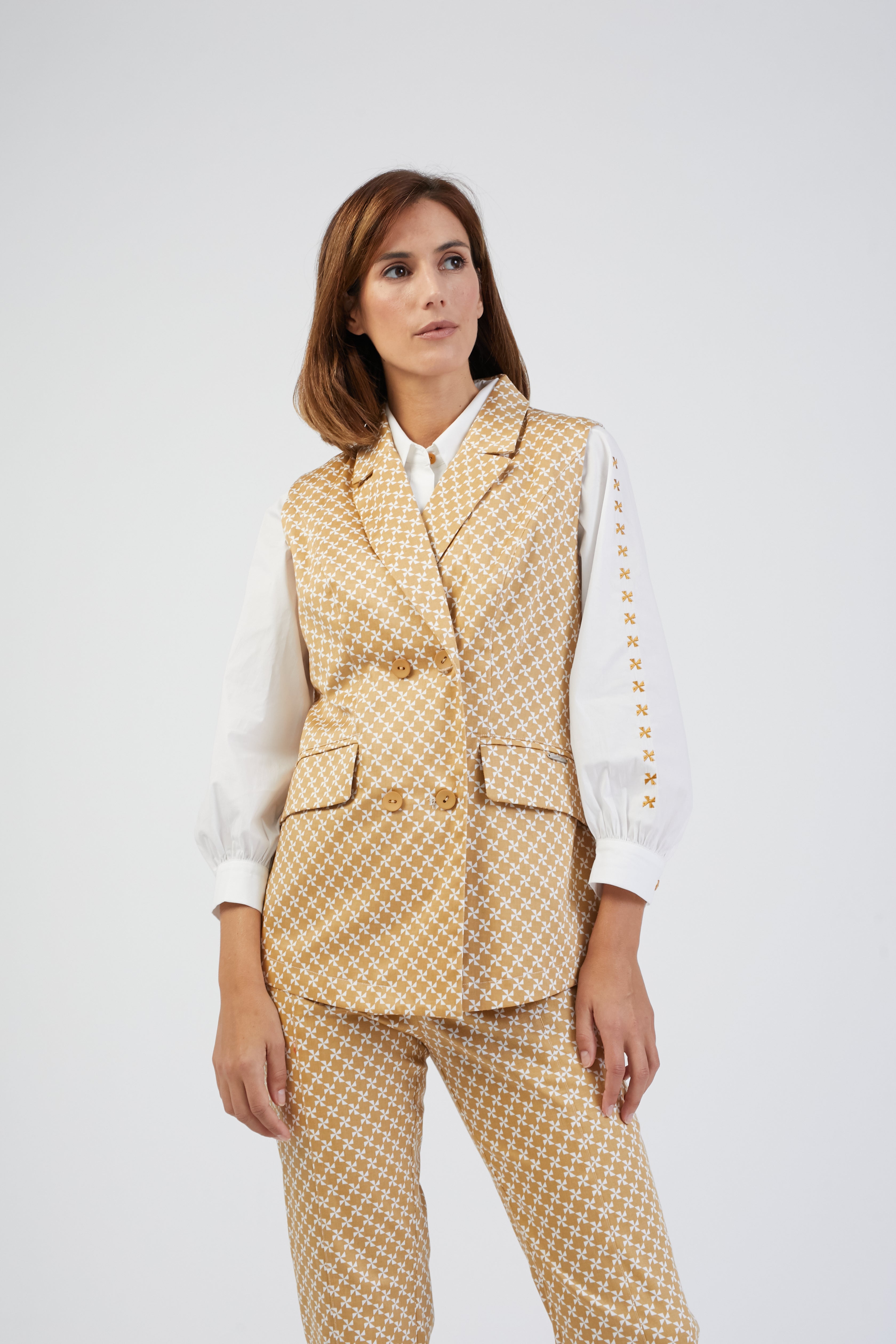 CHAQUETA - Mercedes de Miguel
