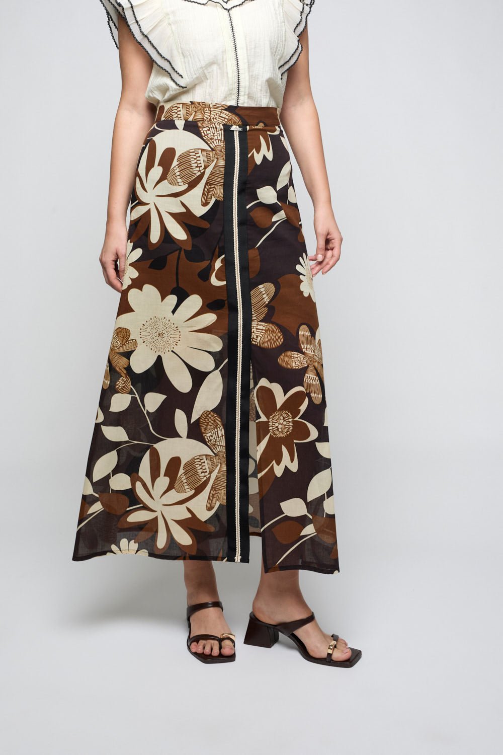 FALDA - Mercedes de Miguel