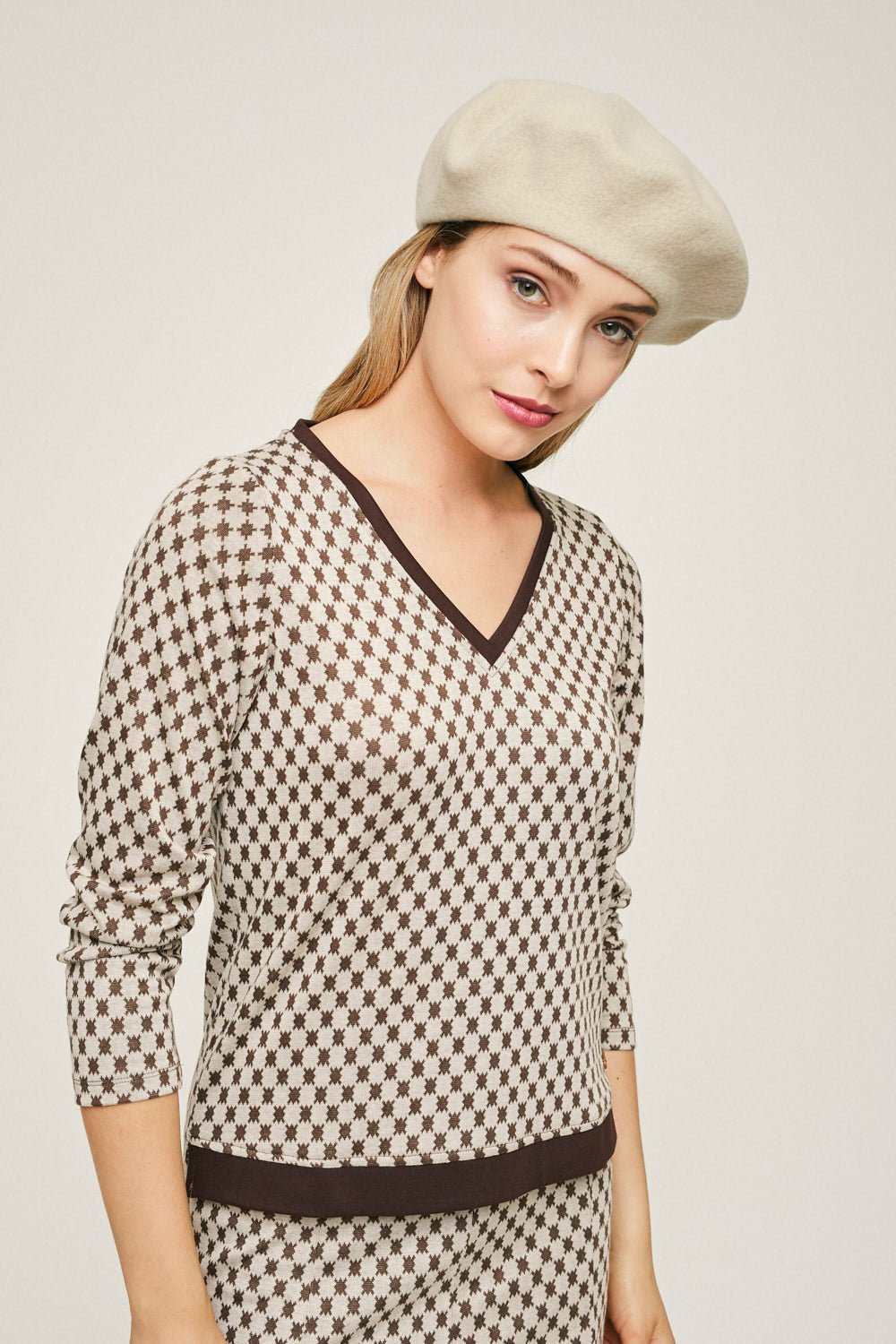 JERSEYS Y SUDADERAS - Mercedes de Miguel