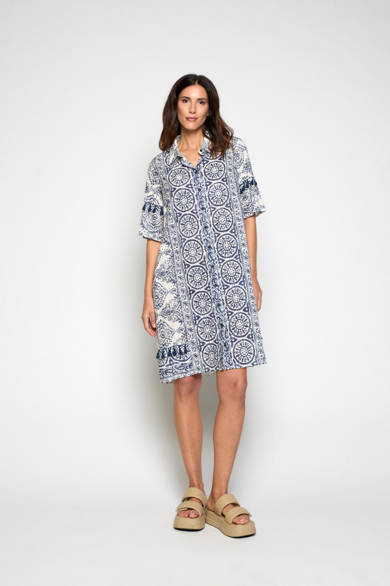 VESTIDO Y BUZOS - Mercedes de Miguel