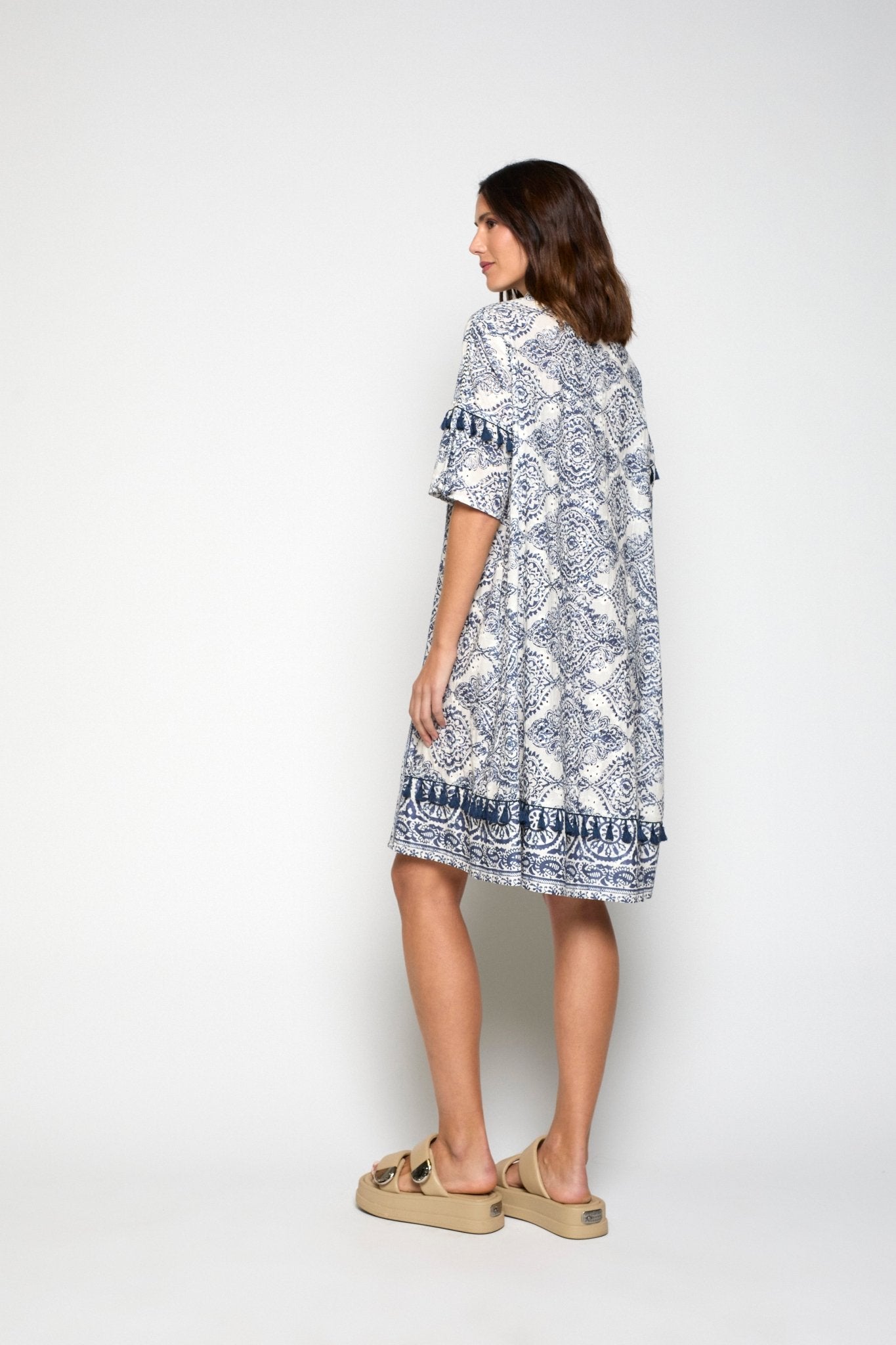 VESTIDO Y BUZOS - Mercedes de Miguel