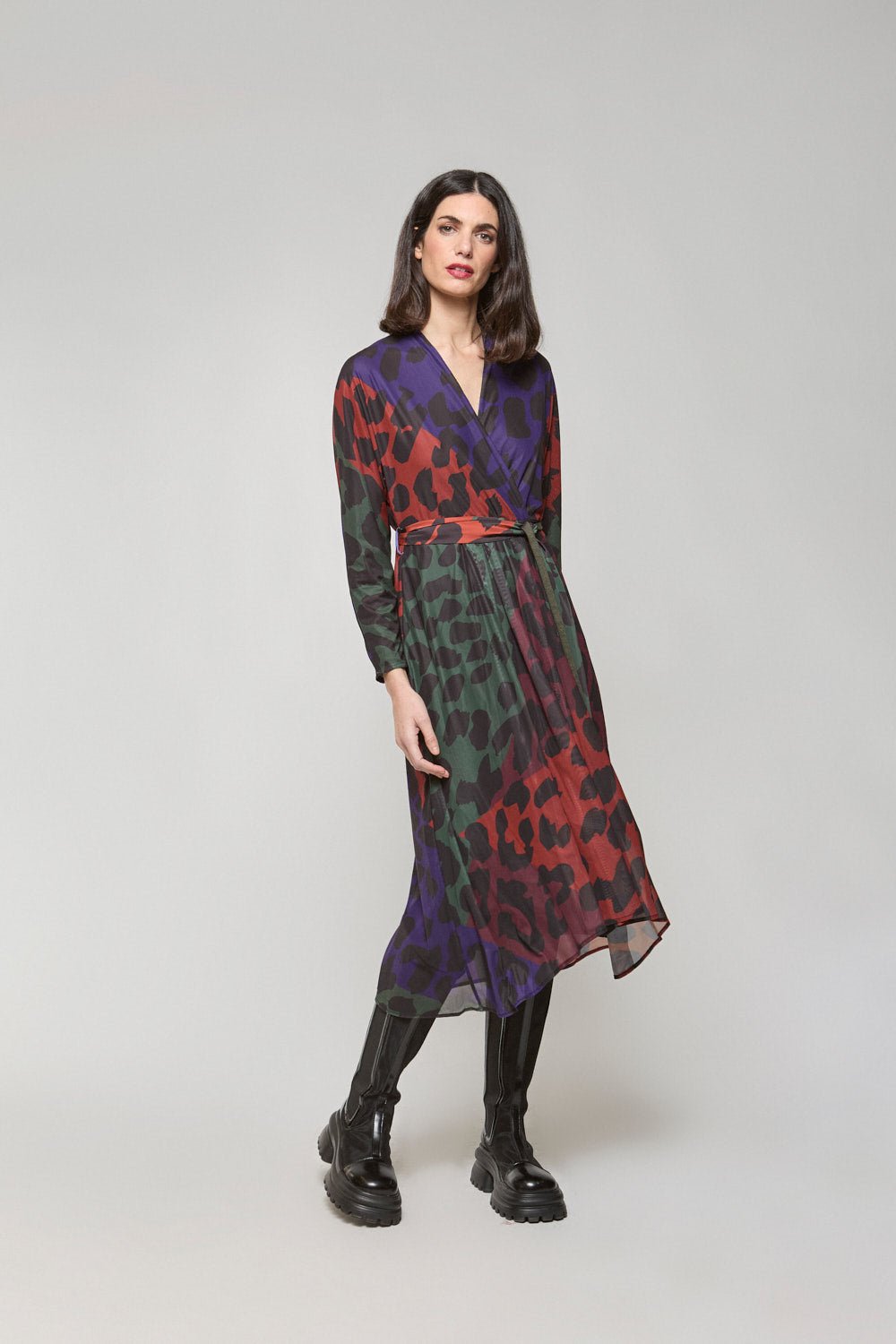 VESTIDO Y BUZOS - Mercedes de Miguel
