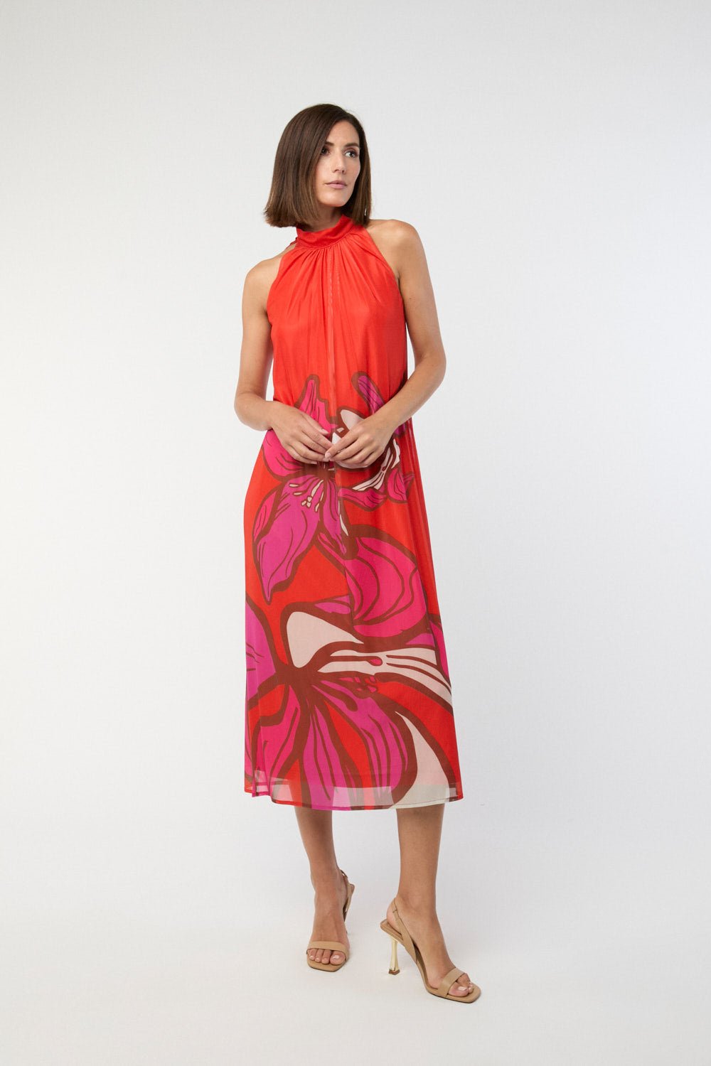 VESTIDO Y BUZOS - Mercedes de Miguel