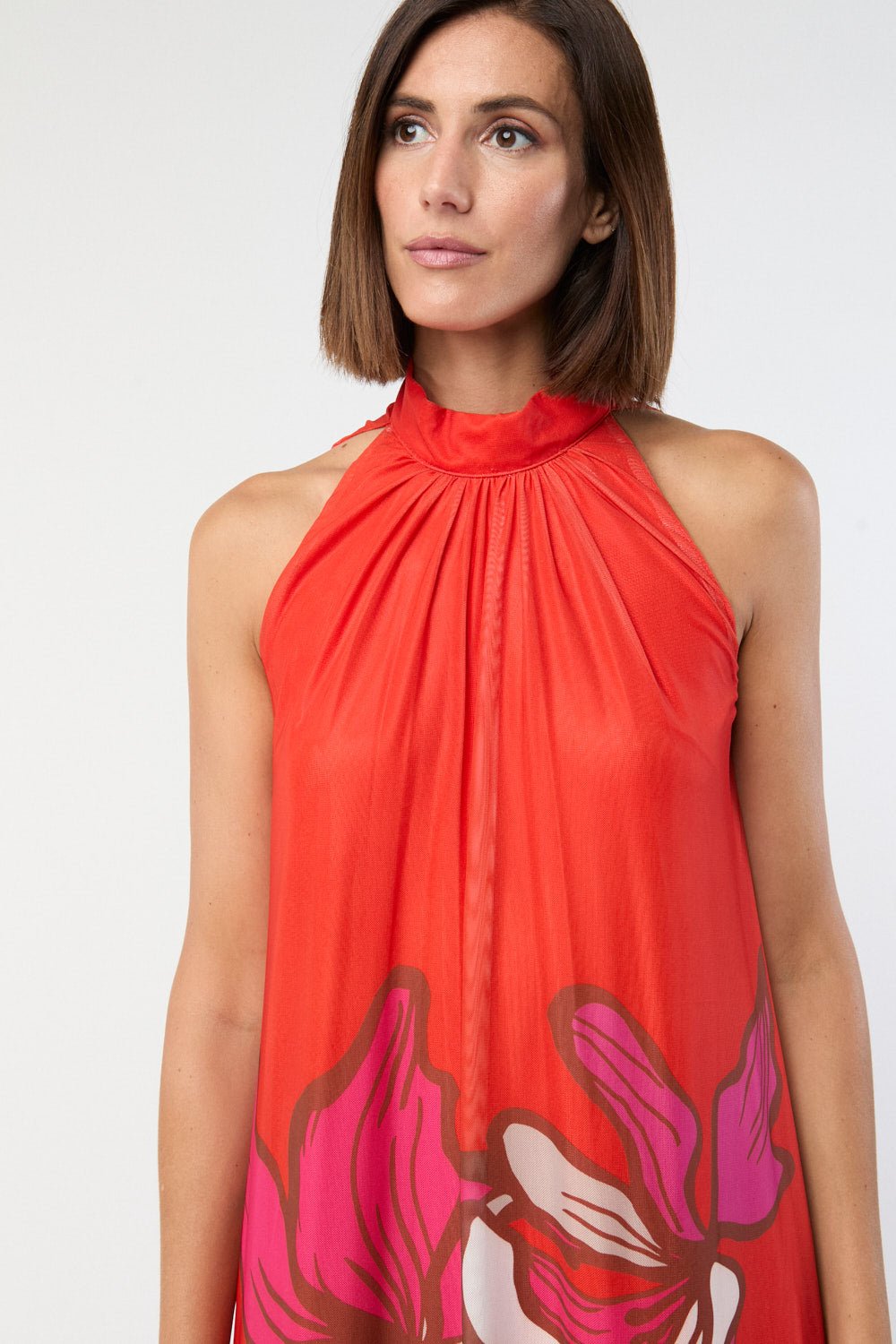 VESTIDO Y BUZOS - Mercedes de Miguel