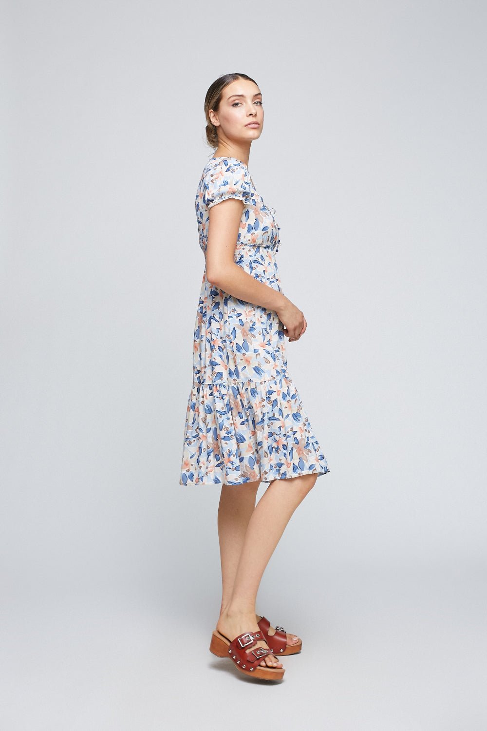 VESTIDO Y BUZOS - Mercedes de Miguel