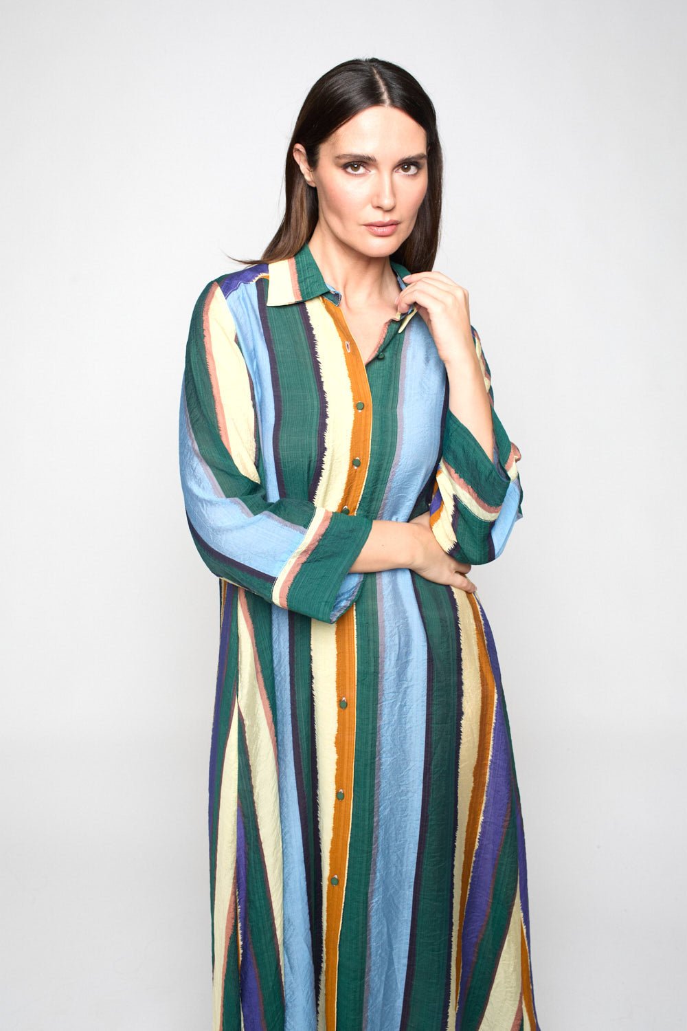 VESTIDO Y BUZOS - Mercedes de Miguel