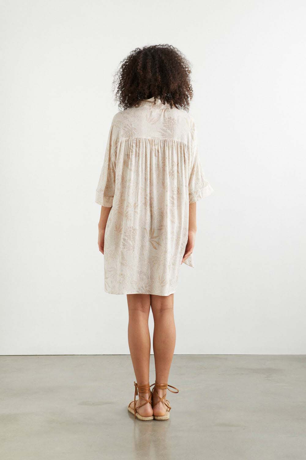 VESTIDO CLARA BEIXA Crudo
