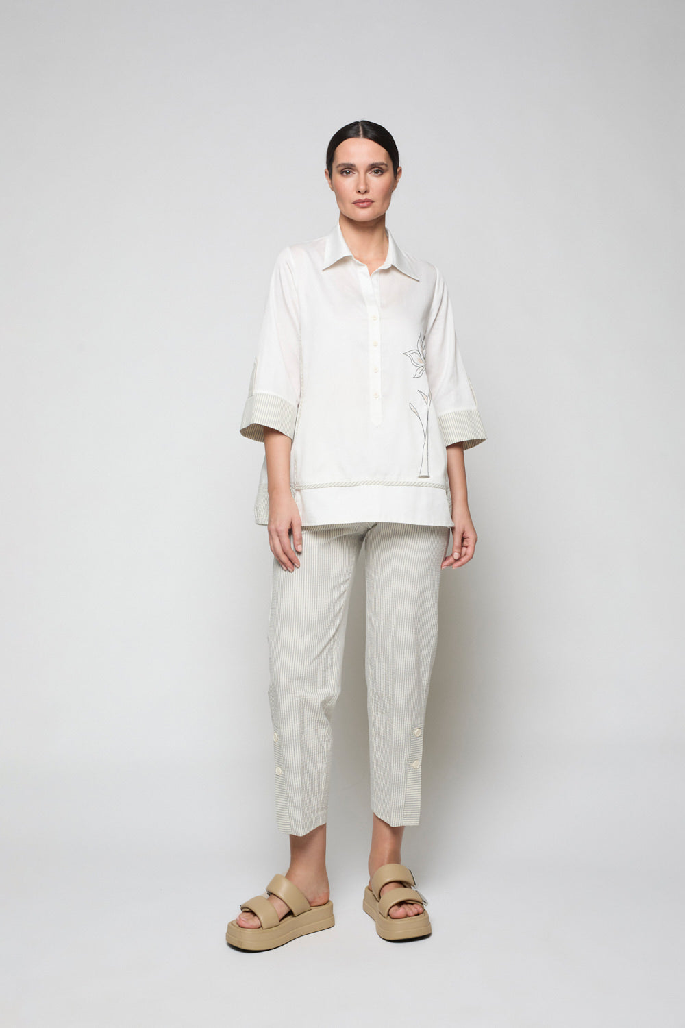 Blusón Jazmín bordados Crudo