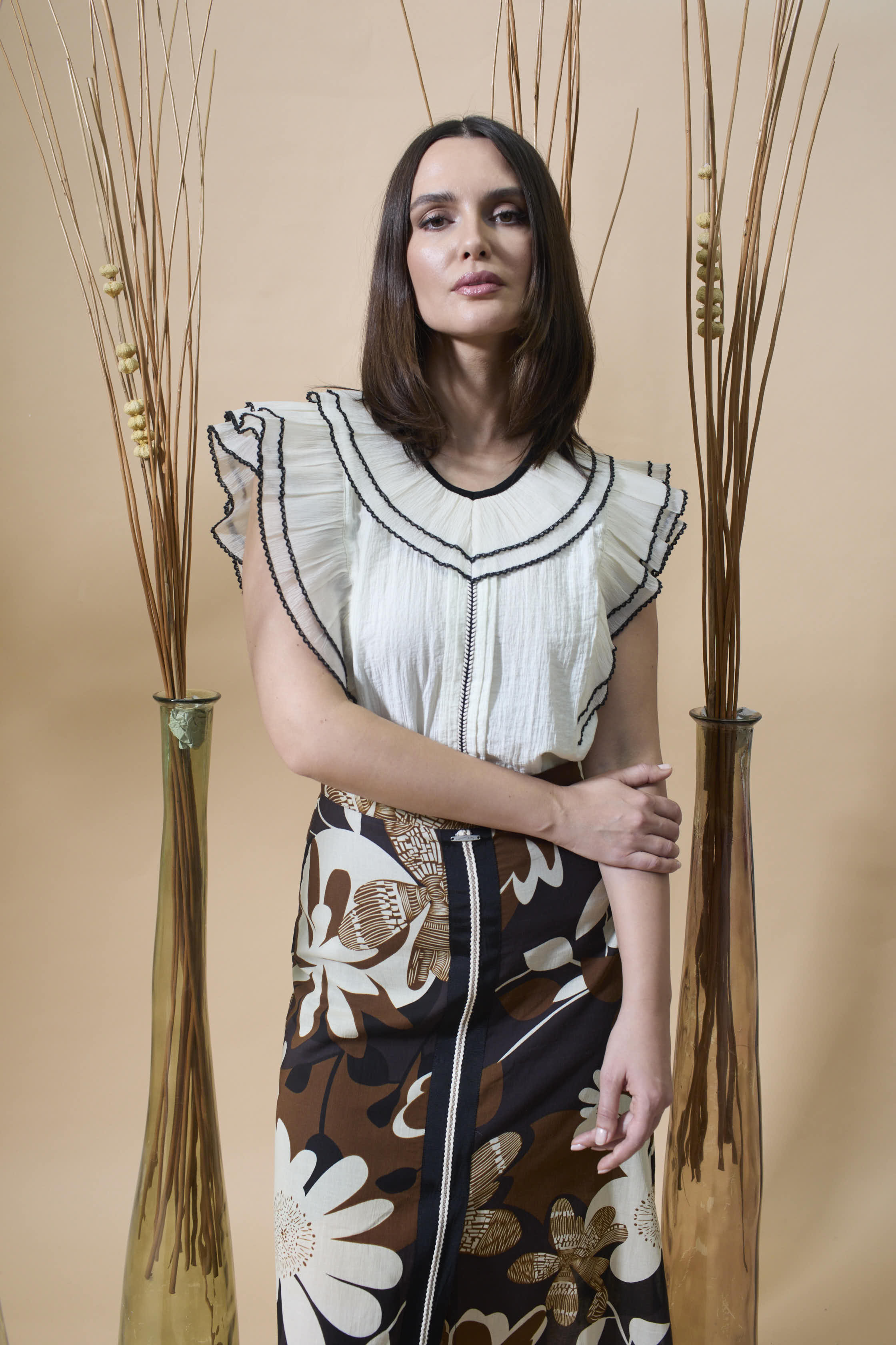 Blusa  Volantes Dalia Beige