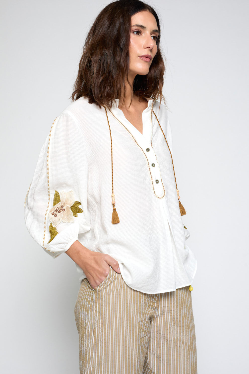 Blusón Lua Bordado Crudo