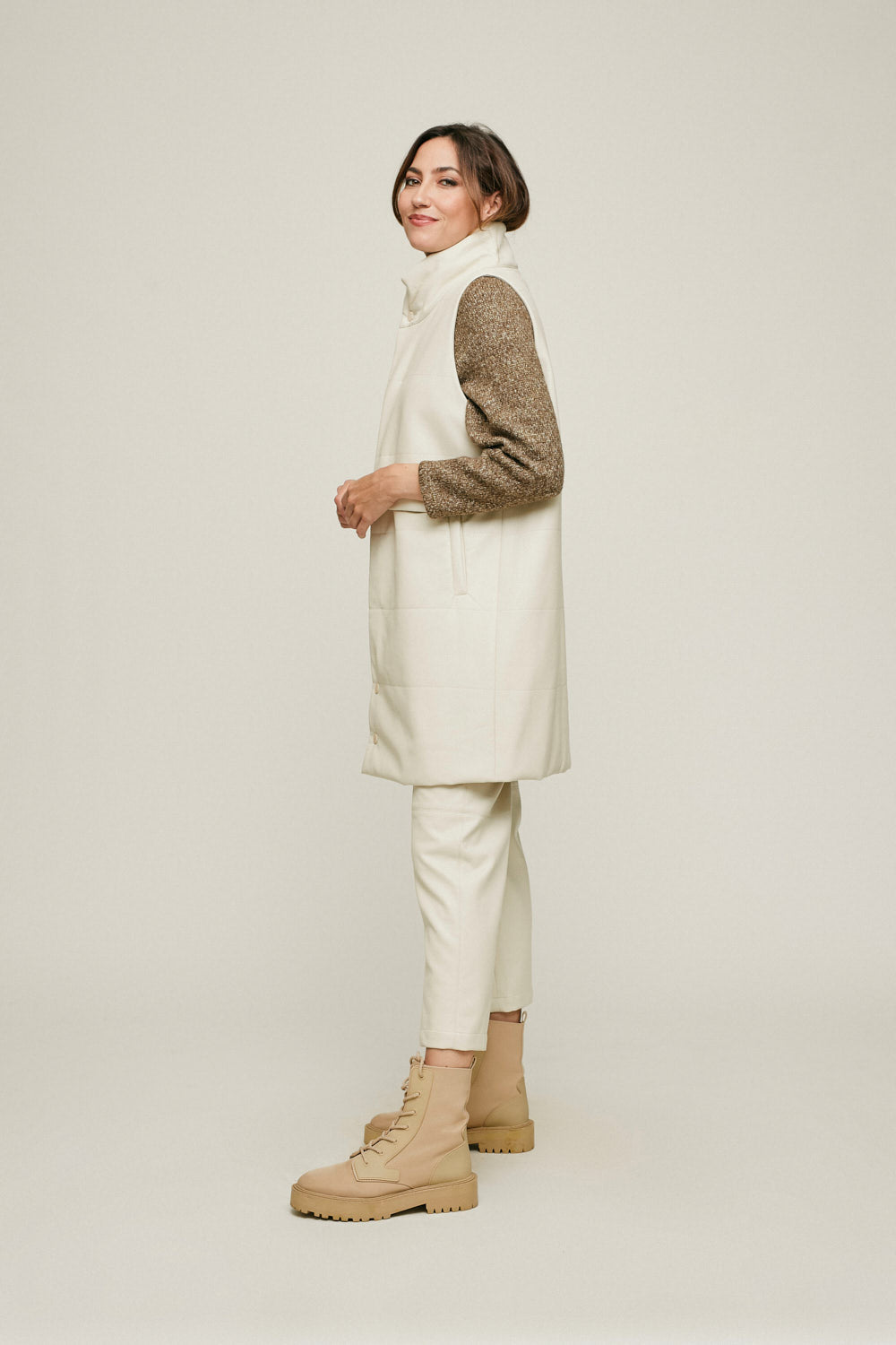 CHALECO CUERO OPALO Beige