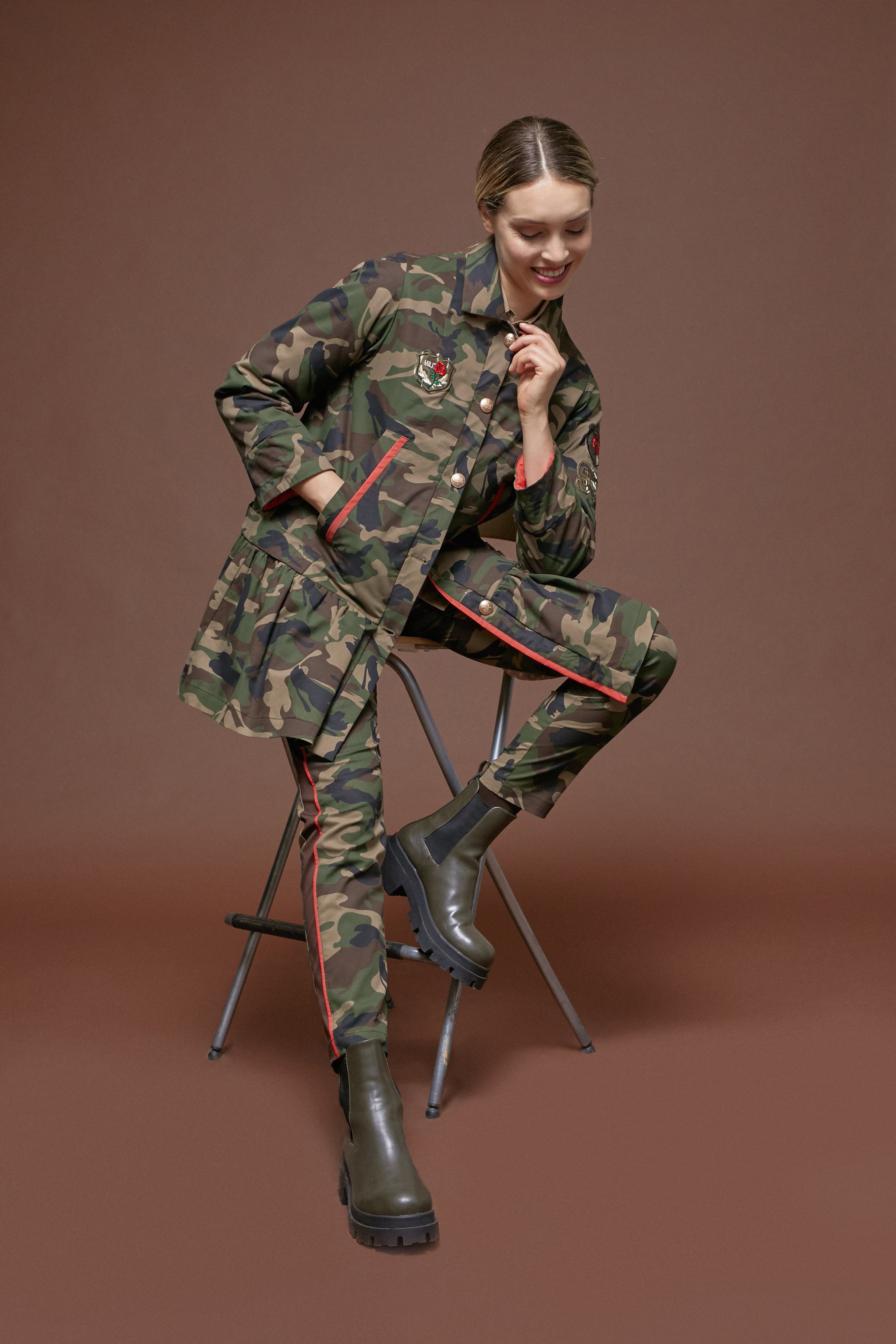 GABARDINA KENIA Kaki