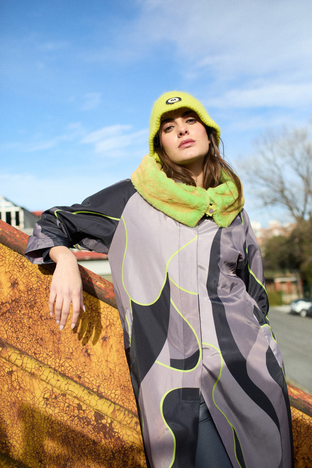 Gabardina Capucha Rosalía Gris