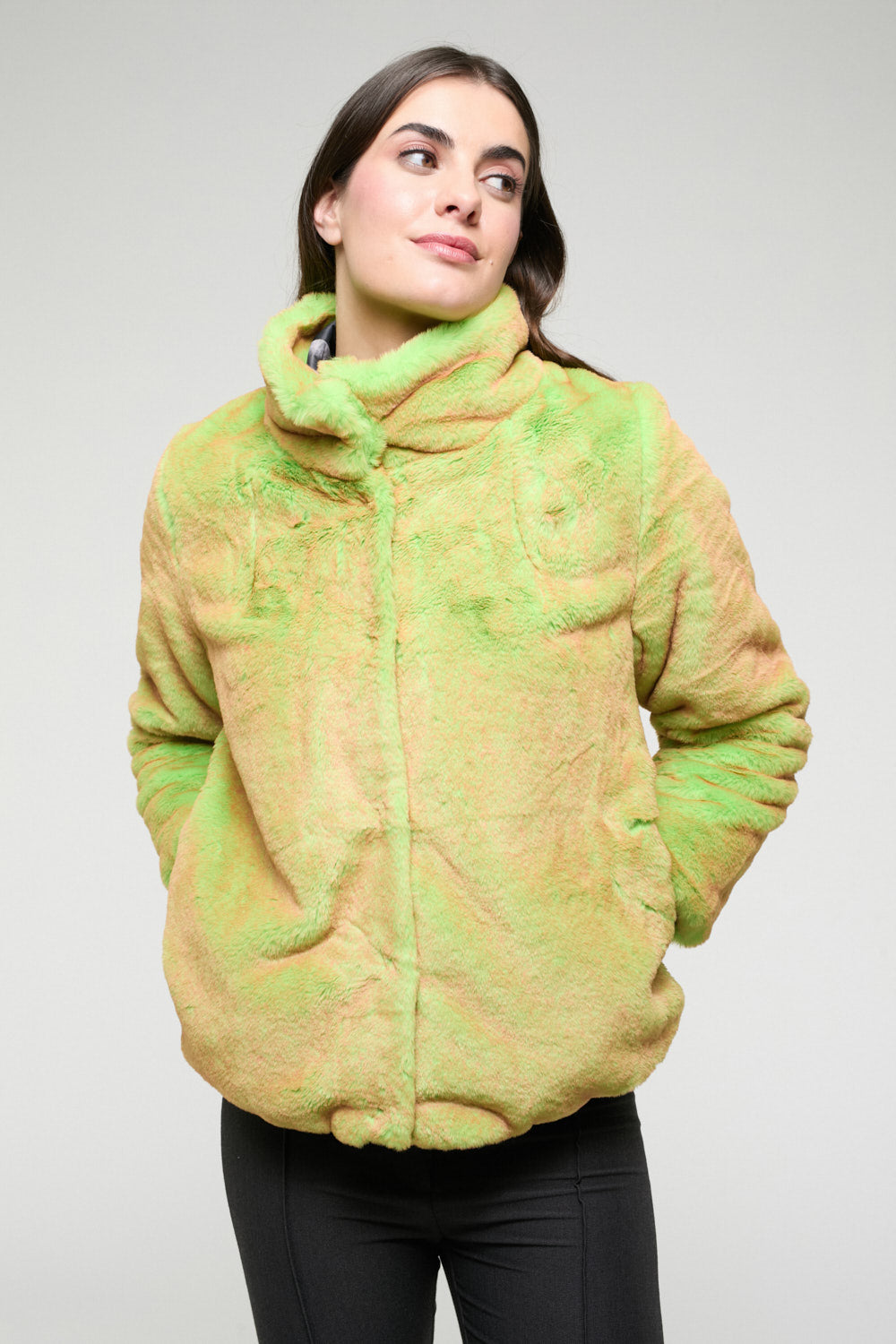 Chaquetón Pelo Rosalía Pistacho