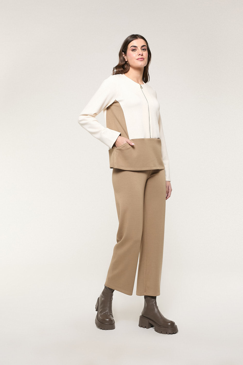 Pantalón Valeria Crudo