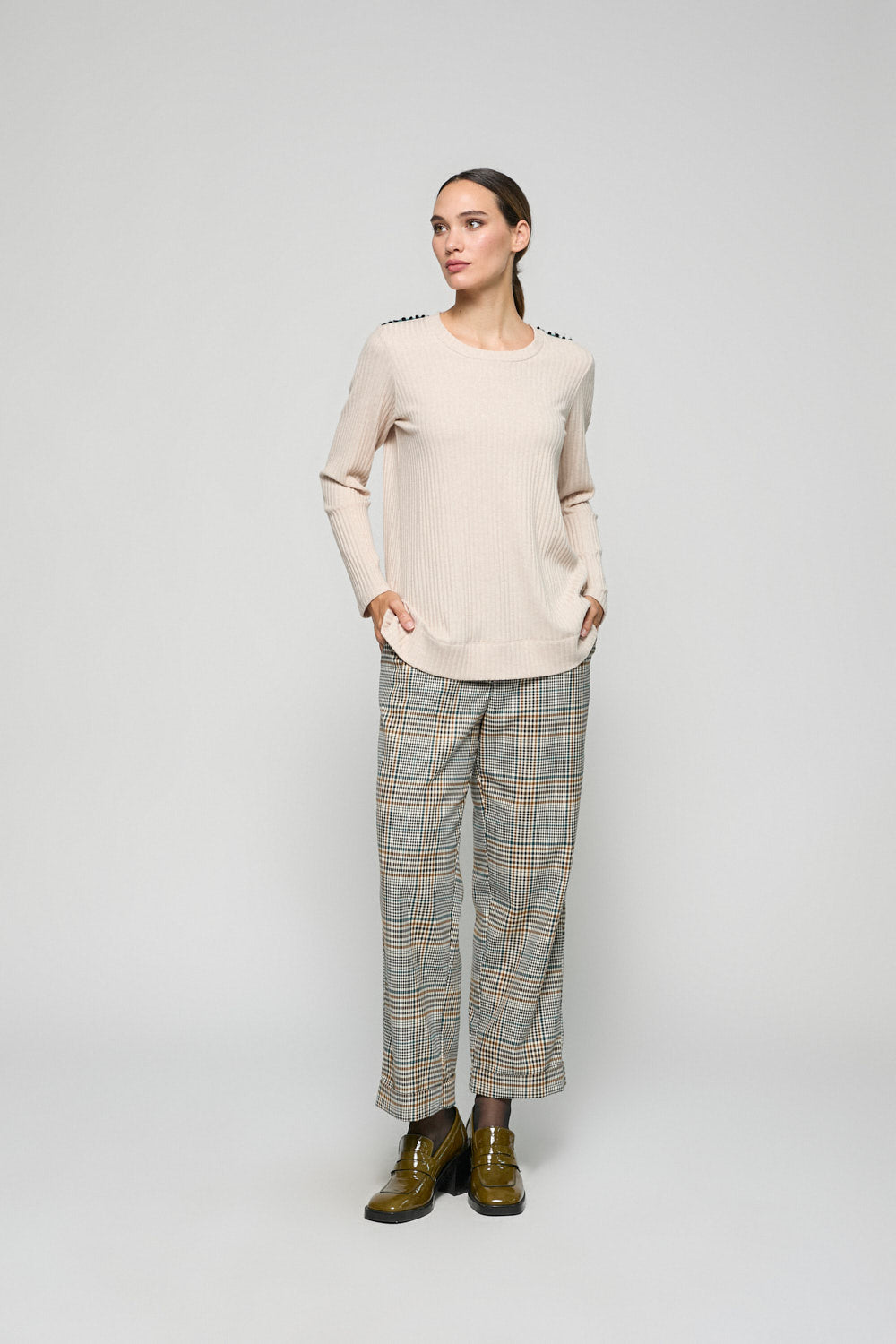 Pantalon Cuadros Adela Camel