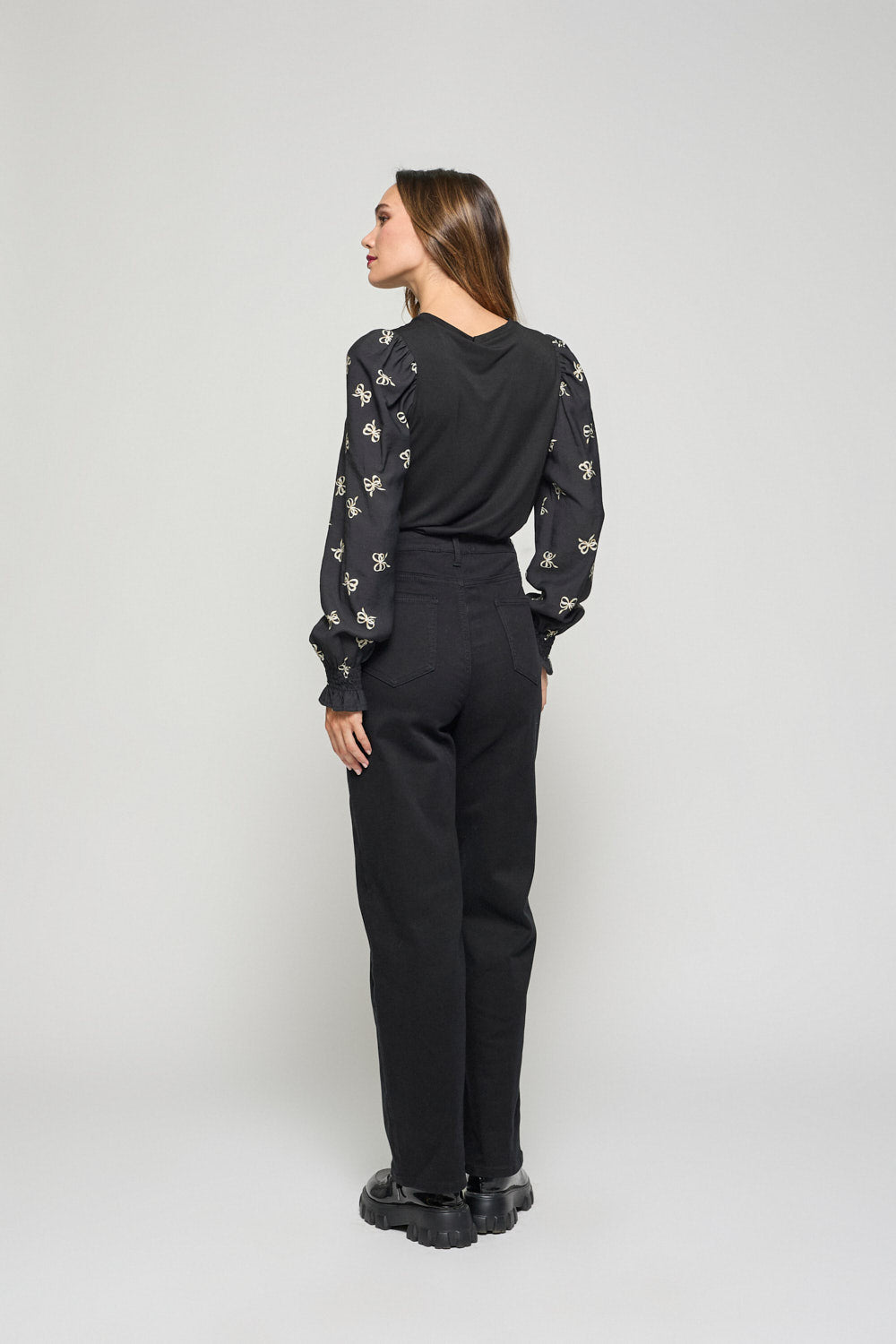 Camiseta Nina Negro