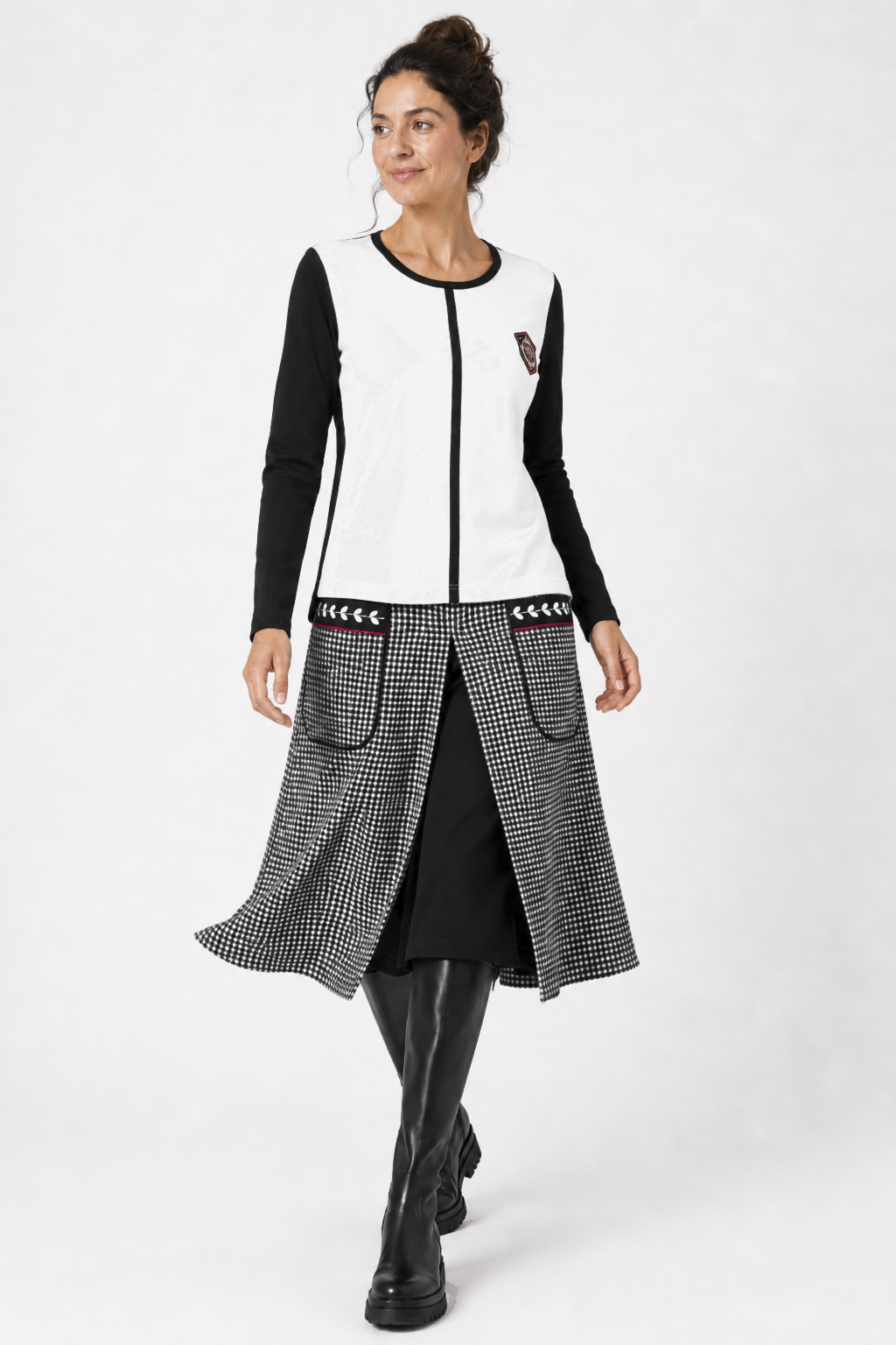 Falda Detalles Casandra Negro