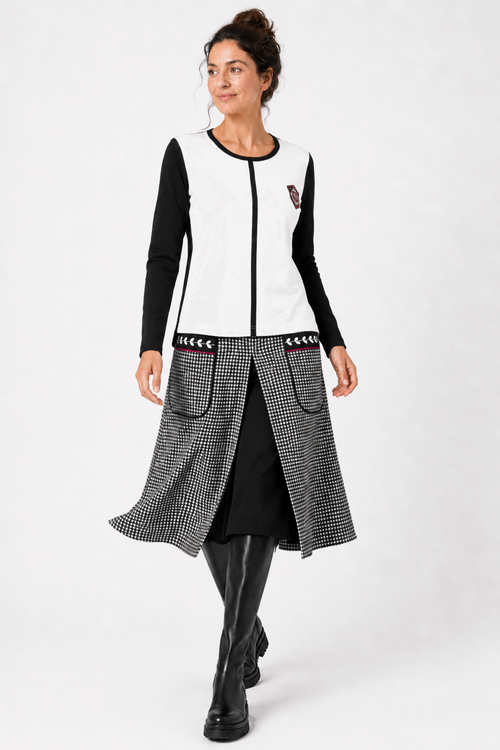 Look Casandra 3