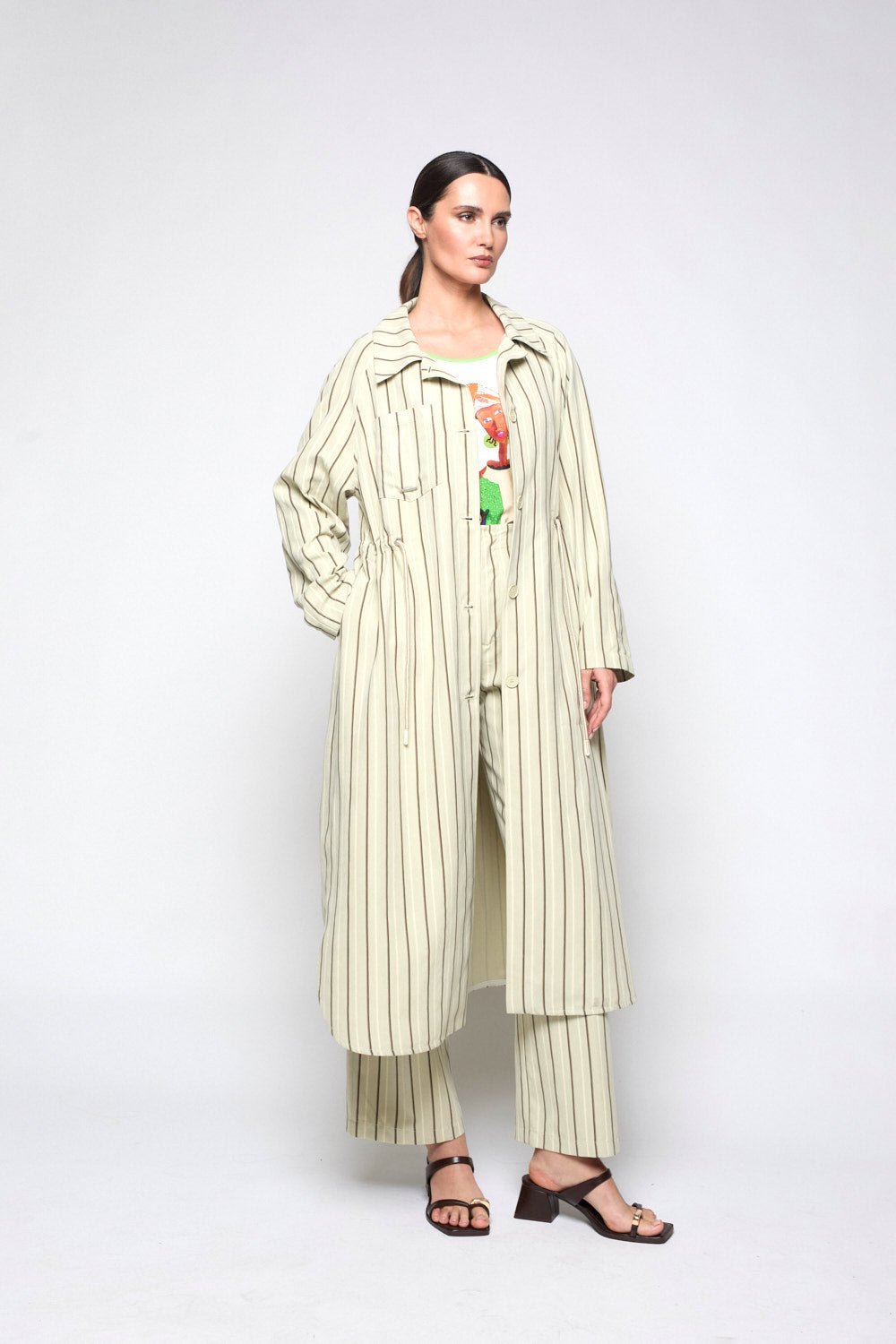 ABRIGO - Mercedes de Miguel