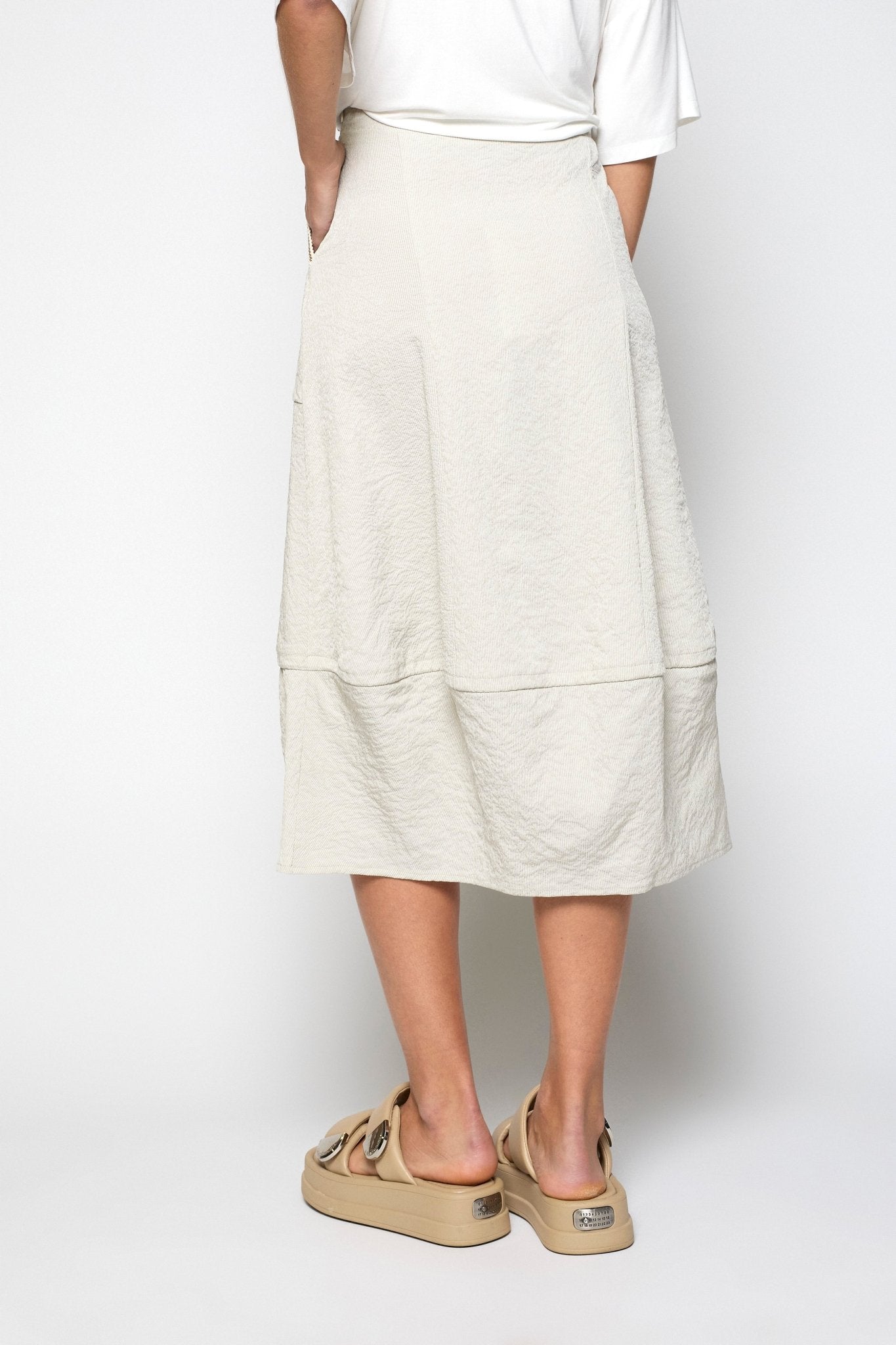 FALDA - Mercedes de Miguel