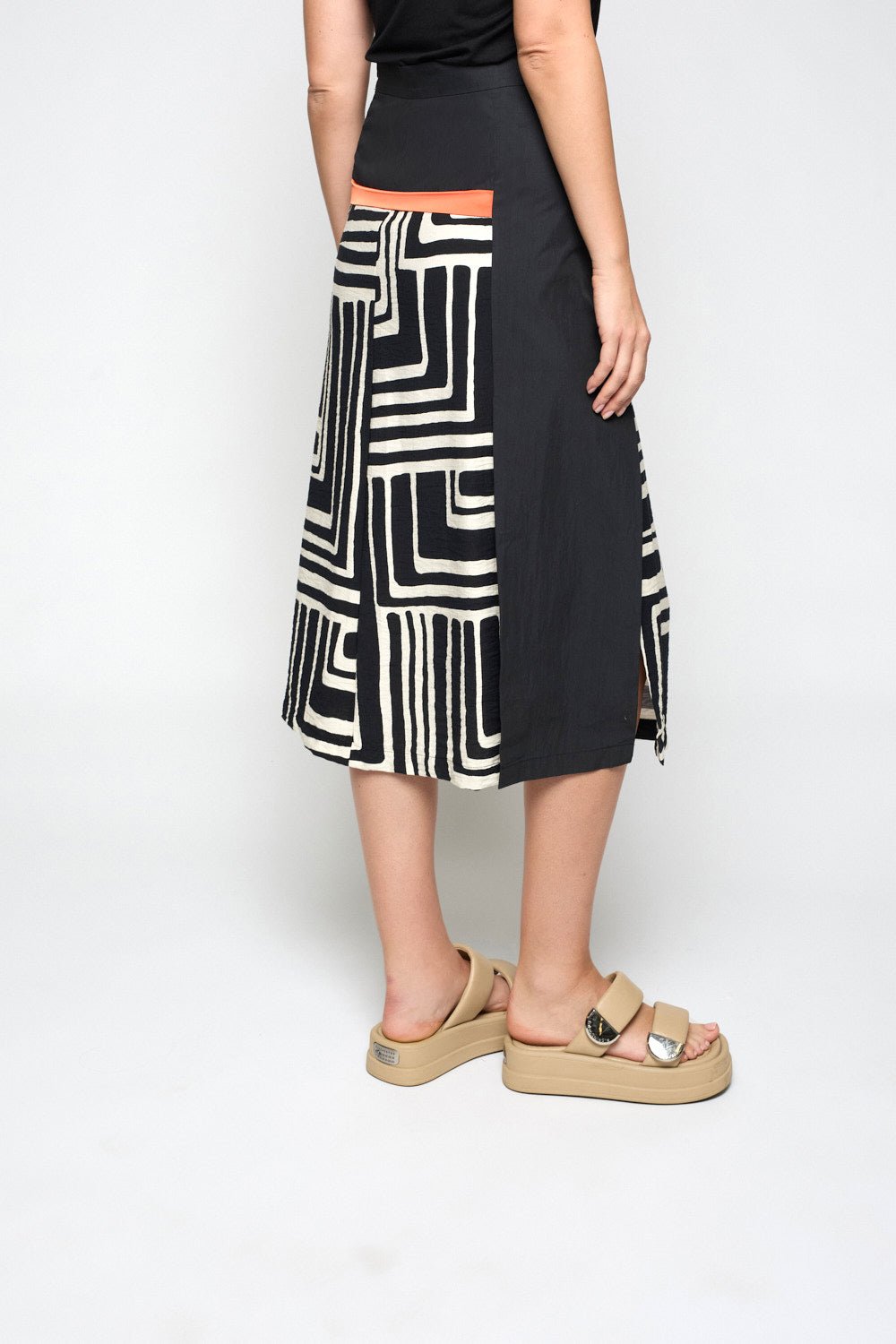 FALDA - Mercedes de Miguel