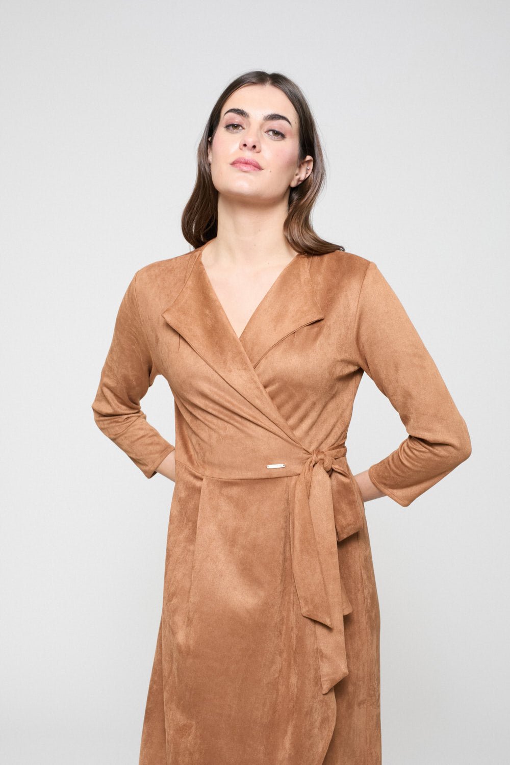 VESTIDO Y BUZOS - Mercedes de Miguel