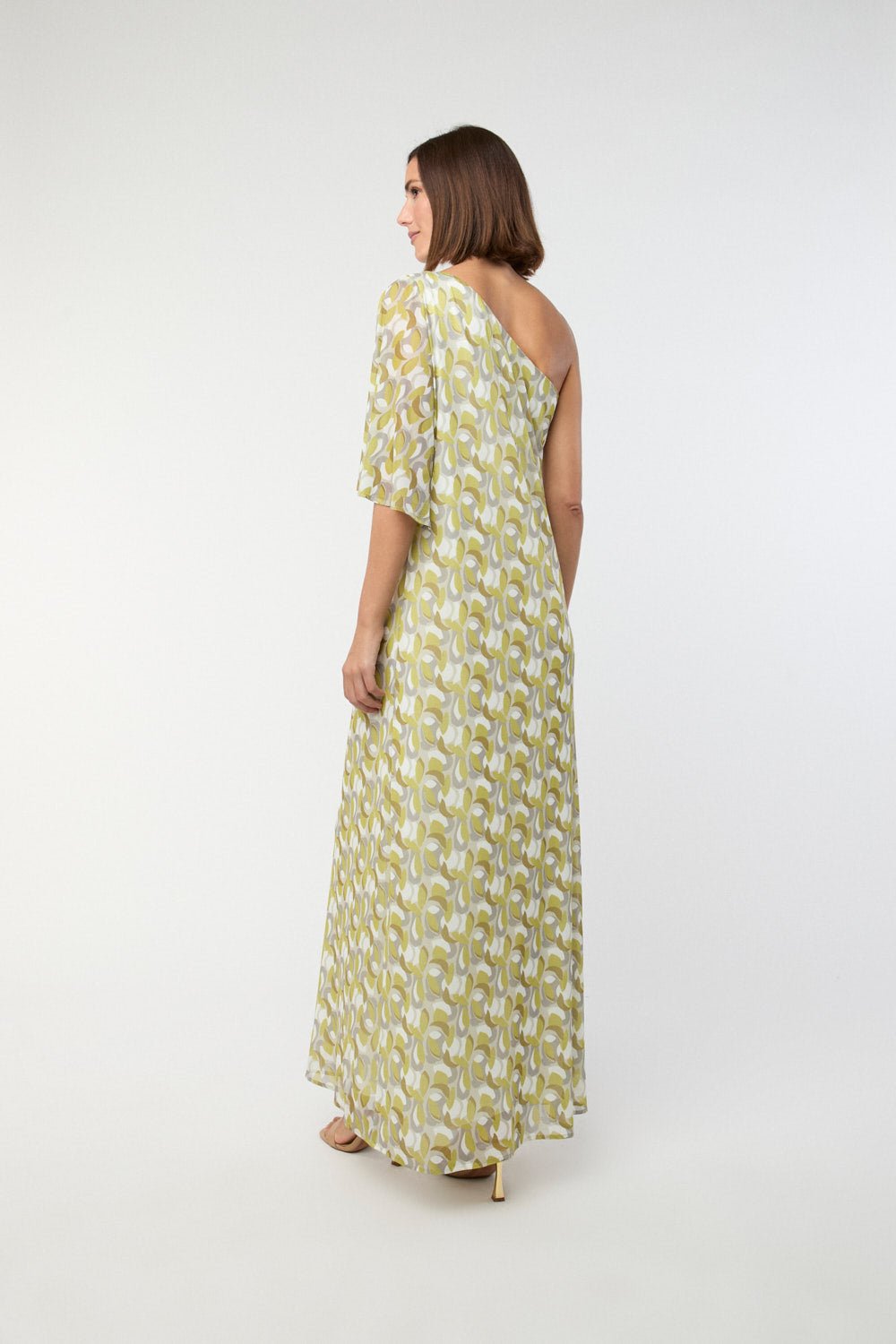 VESTIDO Y BUZOS - Mercedes de Miguel