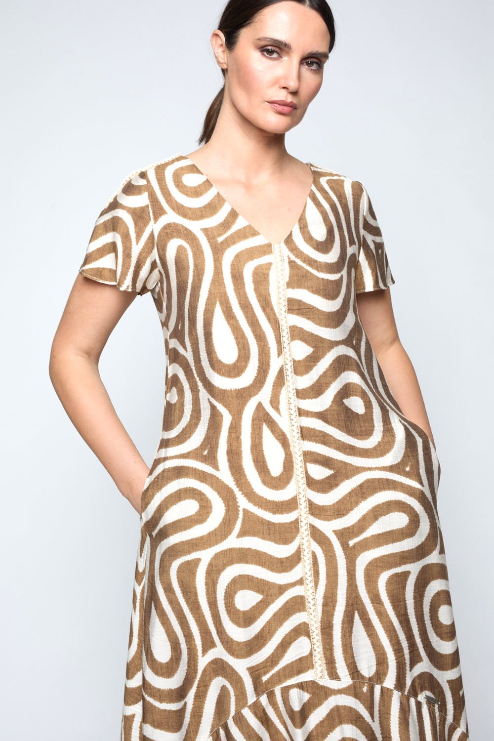 VESTIDO Y BUZOS - Mercedes de Miguel