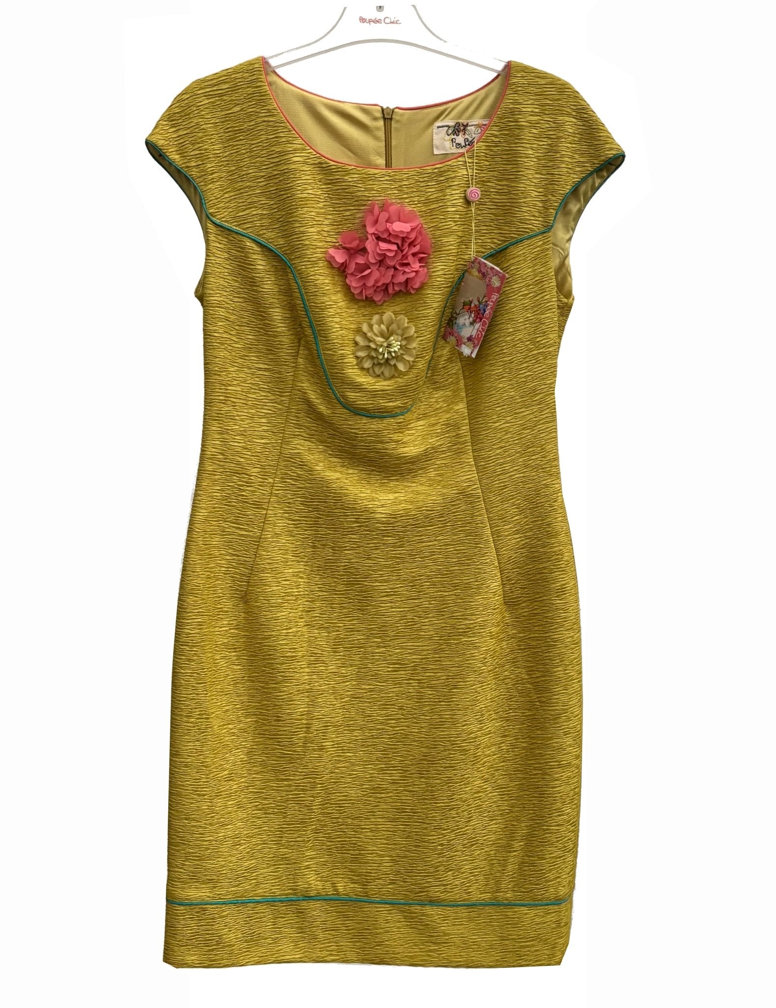 VESTIDO Y BUZOS - Mercedes de Miguel